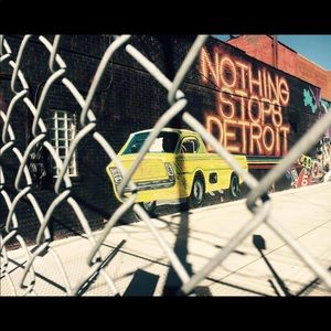 Meet your Posher, Maya